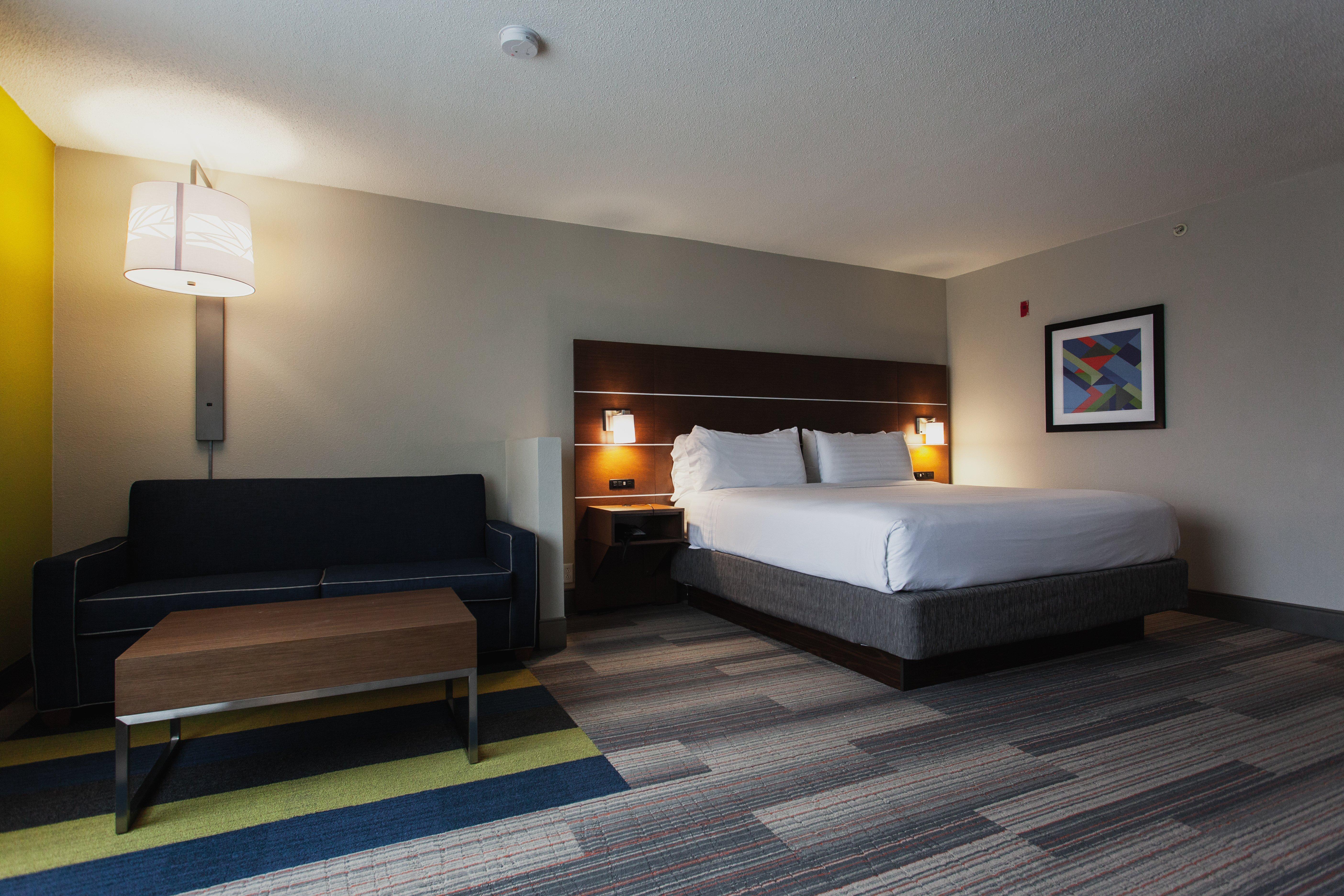 Holiday Inn Express & Suites Atlanta Perimeter Mall Hotel, An Ihg Hotel Sandy Springs Esterno foto
