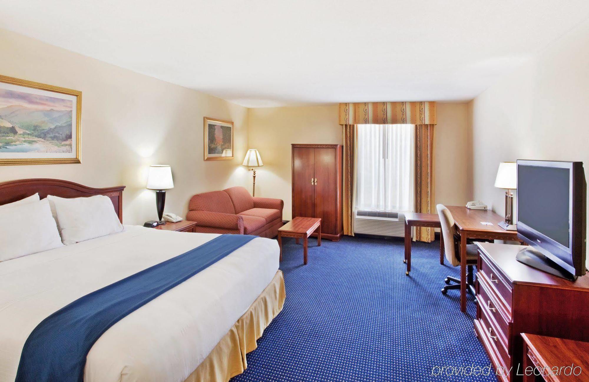 Holiday Inn Express & Suites Atlanta Perimeter Mall Hotel, An Ihg Hotel Sandy Springs Camera foto